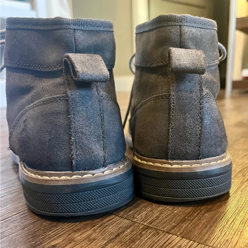 Original PENGUIN Melvin Gray Suede Men's Chukka Boots SZ 9 shoes